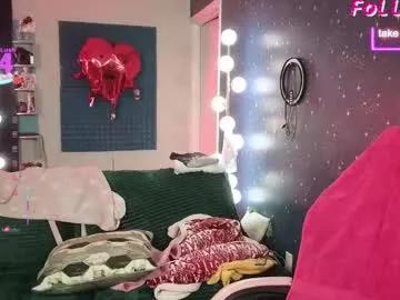 cam to cam sexiness with Girls streamers. Explore the newest collection of intense camshows from our capable horny hosts.