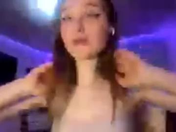 cam to cam sexiness with Girls streamers. Explore the newest collection of intense camshows from our capable horny hosts.