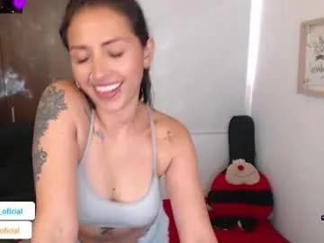 cam to cam sexiness with Girls streamers. Explore the newest collection of intense camshows from our capable horny hosts.