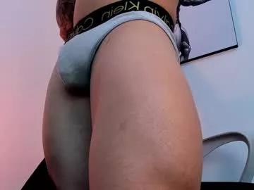 cam to cam sexiness with Girls streamers. Explore the newest collection of intense camshows from our capable horny hosts.