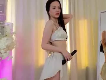 cam to cam sexiness with Girls streamers. Explore the newest collection of intense camshows from our capable horny hosts.