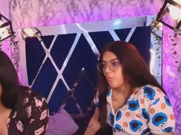 cam to cam sexiness with Girls streamers. Explore the newest collection of intense camshows from our capable horny hosts.
