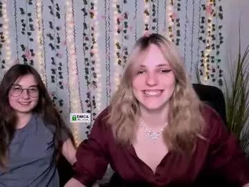cam to cam sexiness with Girls streamers. Explore the newest collection of intense camshows from our capable horny hosts.