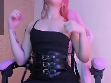 cam to cam sexiness with Girls streamers. Explore the newest collection of intense camshows from our capable horny hosts.