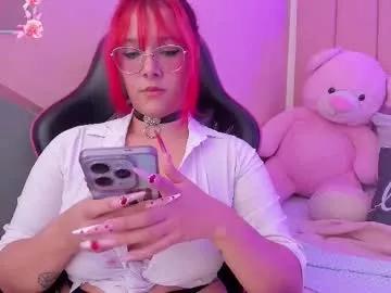 cam to cam sexiness with Girls streamers. Explore the newest collection of intense camshows from our capable horny hosts.