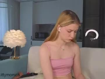 Photos of lilkittymonica from Chaturbate is Freechat
