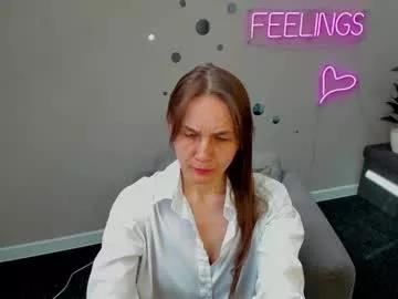 cam to cam sexiness with Girls streamers. Explore the newest collection of intense camshows from our capable horny hosts.