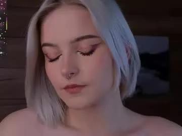 cam to cam sexiness with Girls streamers. Explore the newest collection of intense camshows from our capable horny hosts.