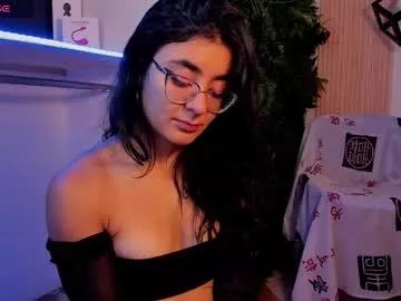 cam to cam sexiness with Girls streamers. Explore the newest collection of intense camshows from our capable horny hosts.