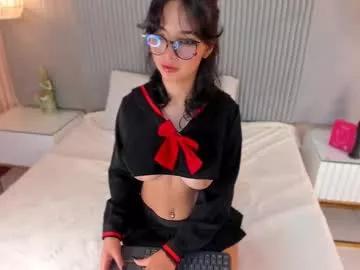 cam to cam sexiness with Girls streamers. Explore the newest collection of intense camshows from our capable horny hosts.