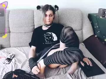 cam to cam sexiness with Girls streamers. Explore the newest collection of intense camshows from our capable horny hosts.