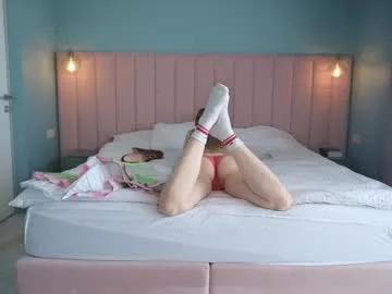 cam to cam sexiness with Girls streamers. Explore the newest collection of intense camshows from our capable horny hosts.