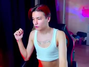 cam to cam sexiness with Girls streamers. Explore the newest collection of intense camshows from our capable horny hosts.
