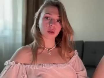 cam to cam sexiness with Girls streamers. Explore the newest collection of intense camshows from our capable horny hosts.