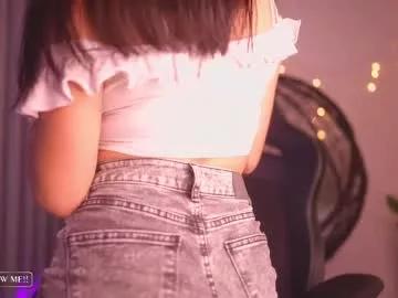 cam to cam sexiness with Girls streamers. Explore the newest collection of intense camshows from our capable horny hosts.
