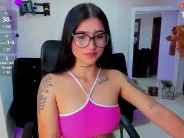 cam to cam sexiness with Girls streamers. Explore the newest collection of intense camshows from our capable horny hosts.
