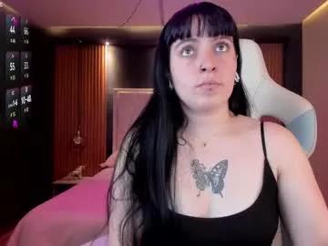 cam to cam sexiness with Girls streamers. Explore the newest collection of intense camshows from our capable horny hosts.