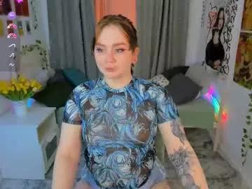cam to cam sexiness with Girls streamers. Explore the newest collection of intense camshows from our capable horny hosts.