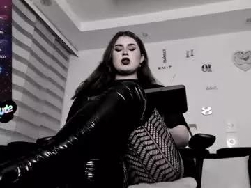 cam to cam sexiness with Girls streamers. Explore the newest collection of intense camshows from our capable horny hosts.