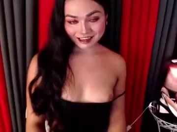 cam to cam sexiness with Girls streamers. Explore the newest collection of intense camshows from our capable horny hosts.