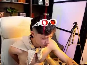 cam to cam sexiness with Girls streamers. Explore the newest collection of intense camshows from our capable horny hosts.