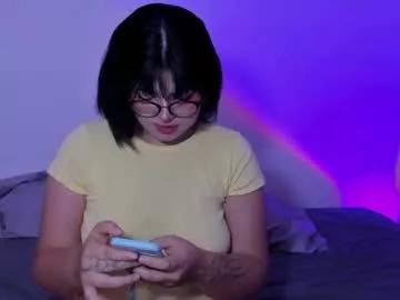 cam to cam sexiness with Girls streamers. Explore the newest collection of intense camshows from our capable horny hosts.