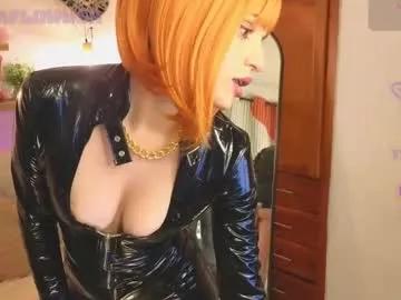 cam to cam sexiness with Girls streamers. Explore the newest collection of intense camshows from our capable horny hosts.