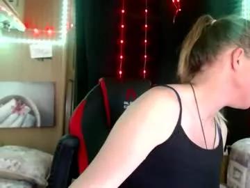 cam to cam sexiness with Girls streamers. Explore the newest collection of intense camshows from our capable horny hosts.