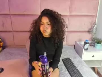 cam to cam sexiness with Girls streamers. Explore the newest collection of intense camshows from our capable horny hosts.