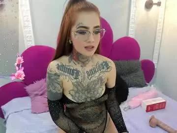 cam to cam sexiness with Girls streamers. Explore the newest collection of intense camshows from our capable horny hosts.