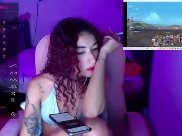 cam to cam sexiness with Girls streamers. Explore the newest collection of intense camshows from our capable horny hosts.