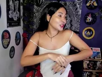 cam to cam sexiness with Girls streamers. Explore the newest collection of intense camshows from our capable horny hosts.