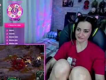 cam to cam sexiness with Girls streamers. Explore the newest collection of intense camshows from our capable horny hosts.