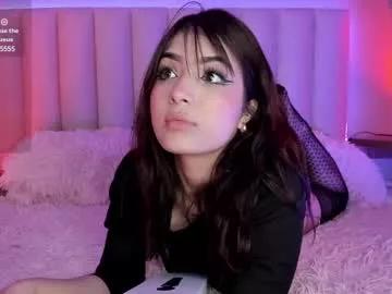 cam to cam sexiness with Girls streamers. Explore the newest collection of intense camshows from our capable horny hosts.