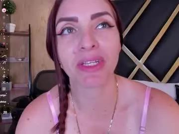 cam to cam sexiness with Girls streamers. Explore the newest collection of intense camshows from our capable horny hosts.