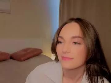Satisfy your wildest adult live sex cam room wishes with our feet page! Enter and browse our huge variety of feet livestreamers today!