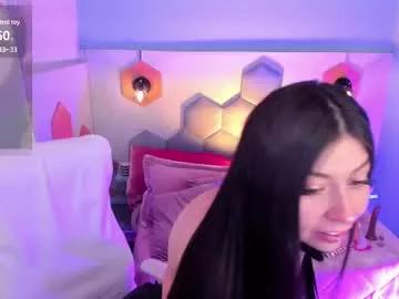 cam to cam sexiness with Girls streamers. Explore the newest collection of intense camshows from our capable horny hosts.