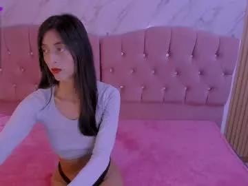 cam to cam sexiness with Girls streamers. Explore the newest collection of intense camshows from our capable horny hosts.