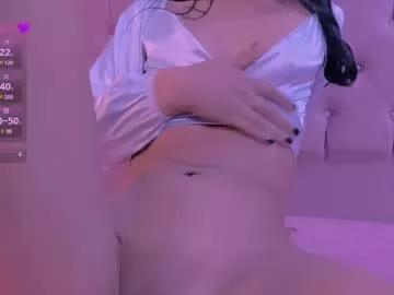 cam to cam sexiness with Girls streamers. Explore the newest collection of intense camshows from our capable horny hosts.