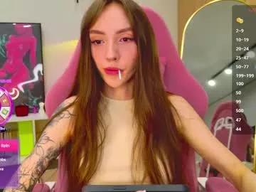 cam to cam sexiness with Girls streamers. Explore the newest collection of intense camshows from our capable horny hosts.
