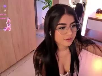 cam to cam sexiness with Girls streamers. Explore the newest collection of intense camshows from our capable horny hosts.