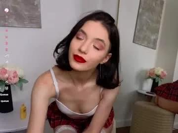 cam to cam sexiness with Girls streamers. Explore the newest collection of intense camshows from our capable horny hosts.