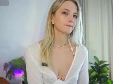 Get ready to be fully captivated with our natural page. With so many popular strippers to pick from, you're sure to find the excellent cam feed model for your silliest whims.