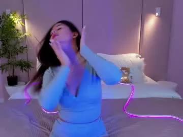 cam to cam sexiness with Girls streamers. Explore the newest collection of intense camshows from our capable horny hosts.