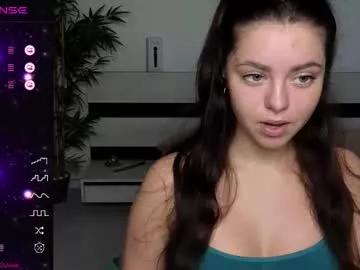cam to cam sexiness with Girls streamers. Explore the newest collection of intense camshows from our capable horny hosts.
