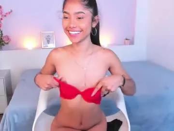 cam to cam sexiness with Girls streamers. Explore the newest collection of intense camshows from our capable horny hosts.