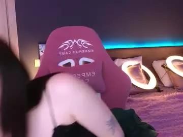 cam to cam sexiness with Girls streamers. Explore the newest collection of intense camshows from our capable horny hosts.