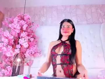 cam to cam sexiness with Girls streamers. Explore the newest collection of intense camshows from our capable horny hosts.