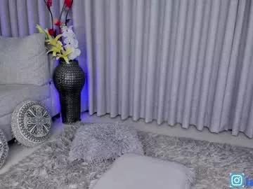 cam to cam sexiness with Girls streamers. Explore the newest collection of intense camshows from our capable horny hosts.