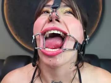 cam to cam sexiness with Girls streamers. Explore the newest collection of intense camshows from our capable horny hosts.